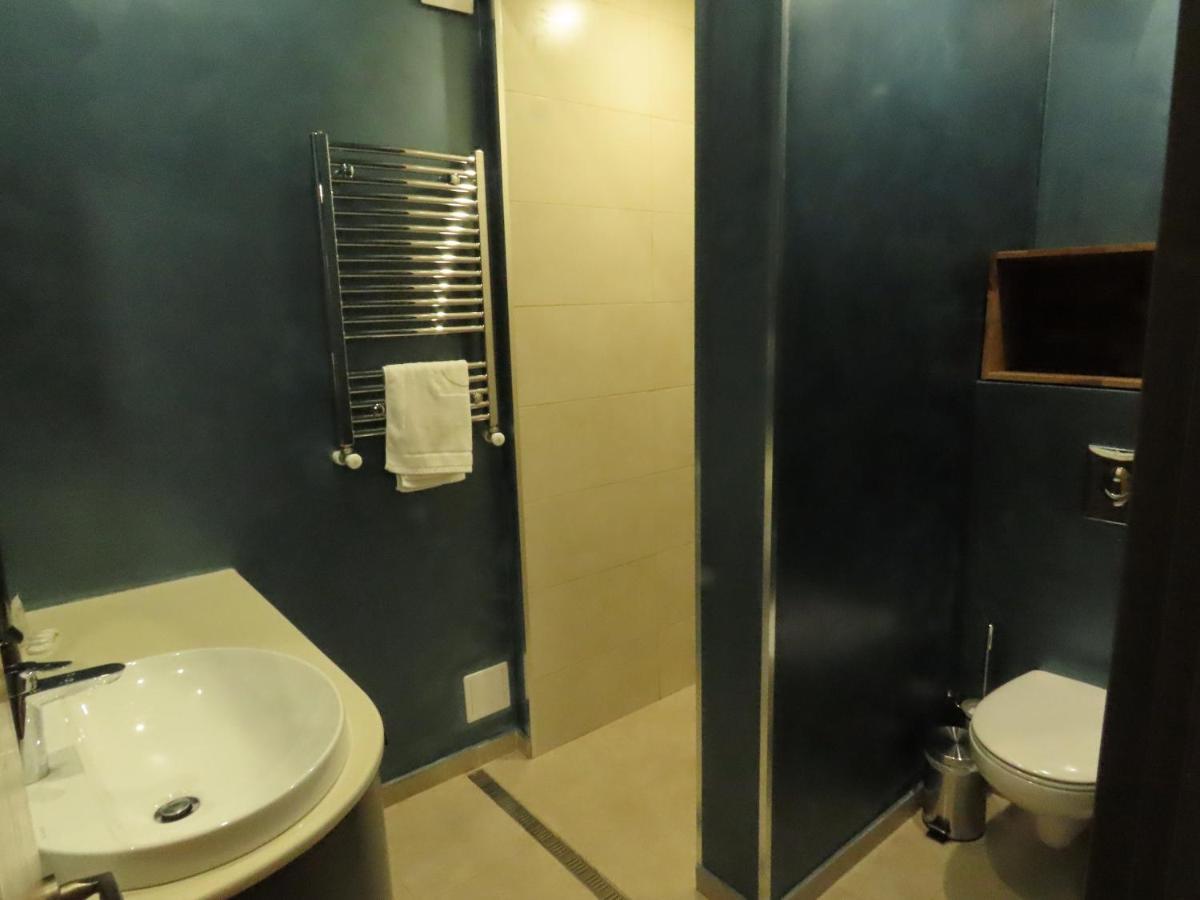 2Br Loft Apartment Near Liberty Square Тбилиси Экстерьер фото
